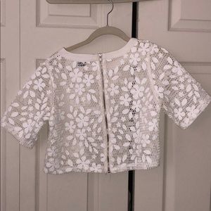 Gracia creme short sleeve crop